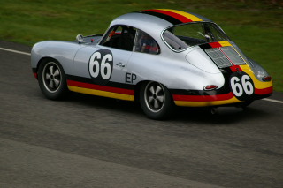 Illustration for article titled Invasion Of The Porsche 356 Racers!